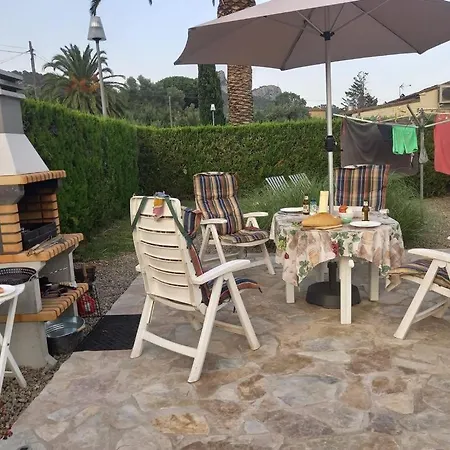 Holiday home Palmeres 6